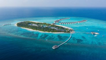 Moevenpick Resort Kuredhivaru Maldives 5*